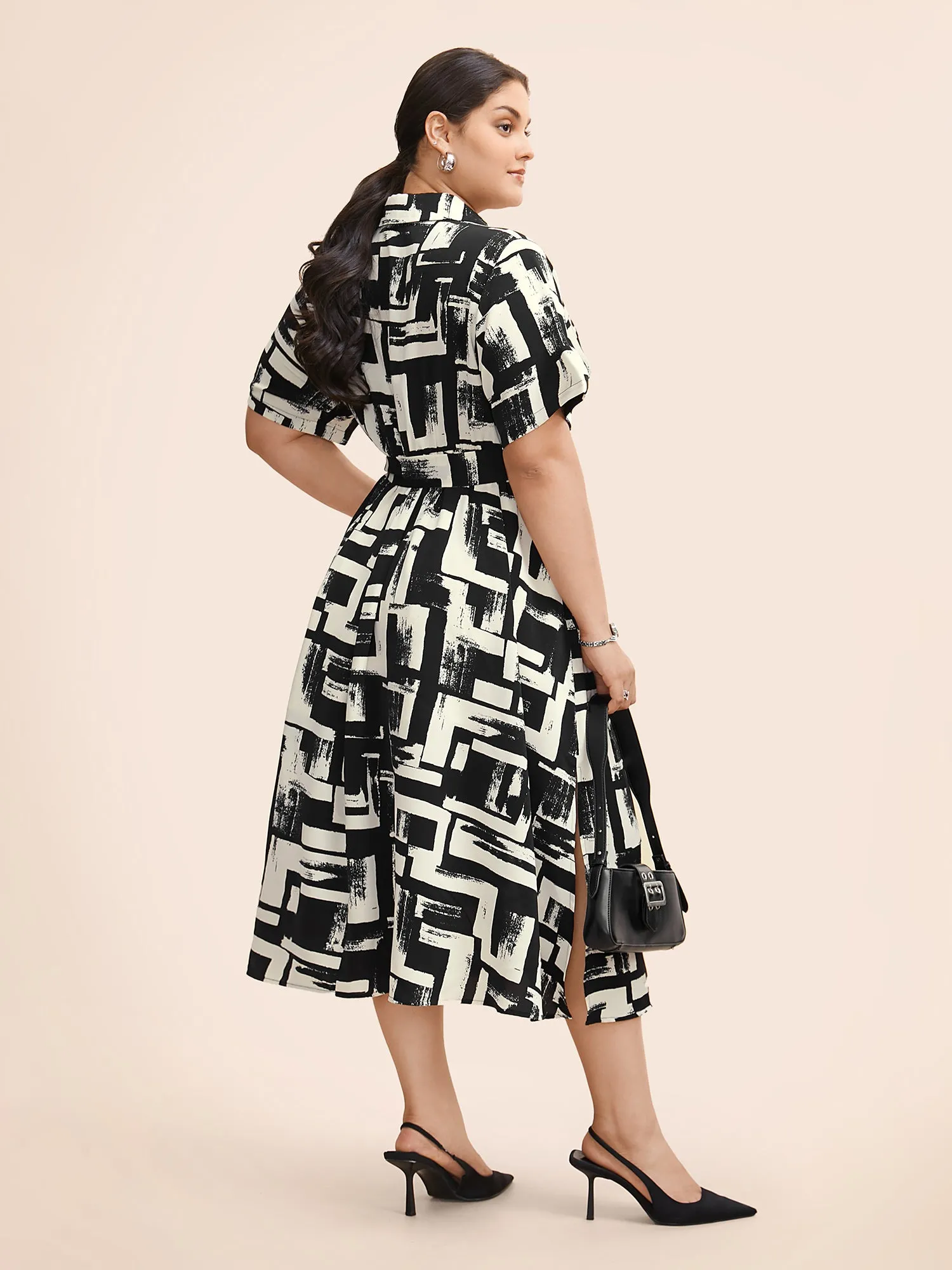 Shirt Collar Colorblock Contrast Midi Dress sold by Bloomchic product image thumbnail 4