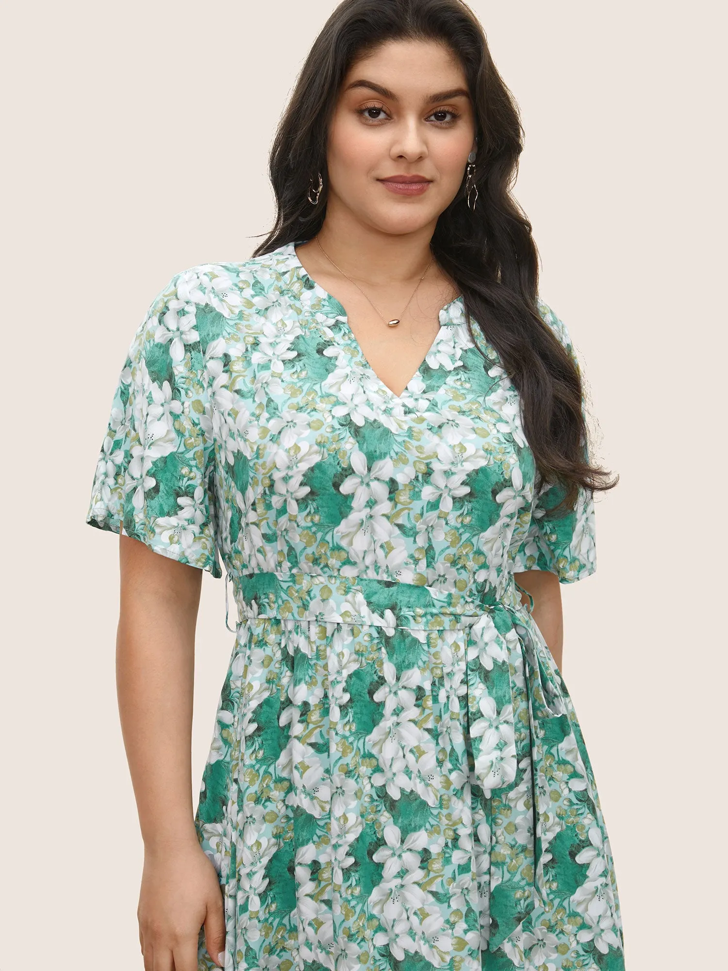 Floral Print Notched Belted Midi Dress sold by Bloomchic product image thumbnail 4