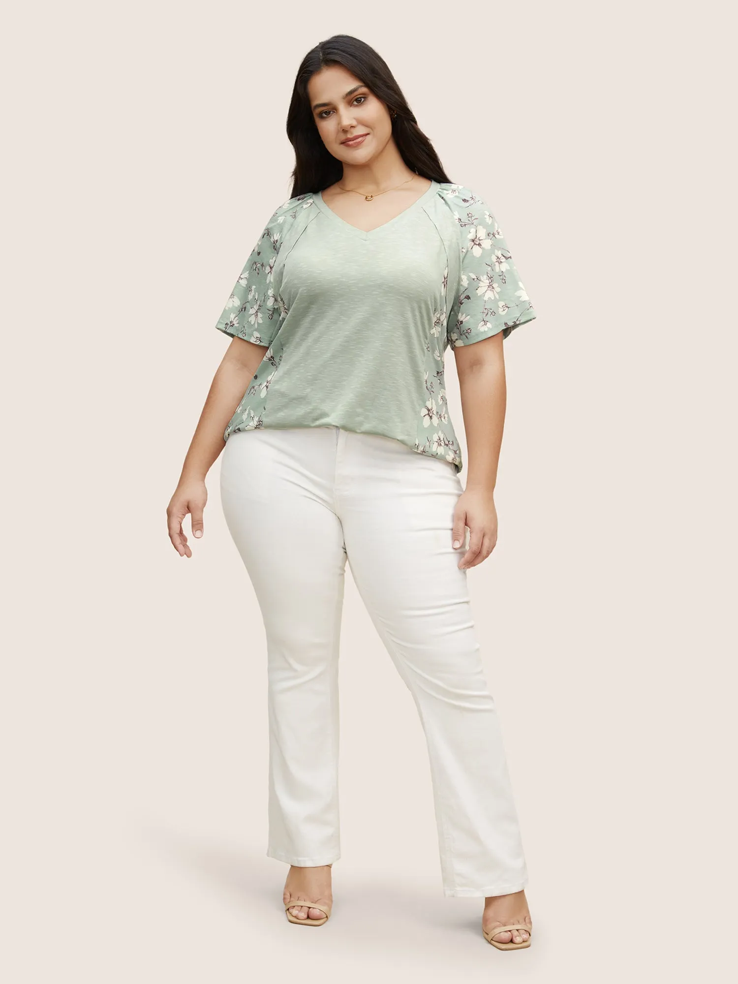 Floral Patchwork Pleated Raglan Sleeve T-shirt sold by Bloomchic product image thumbnail 3