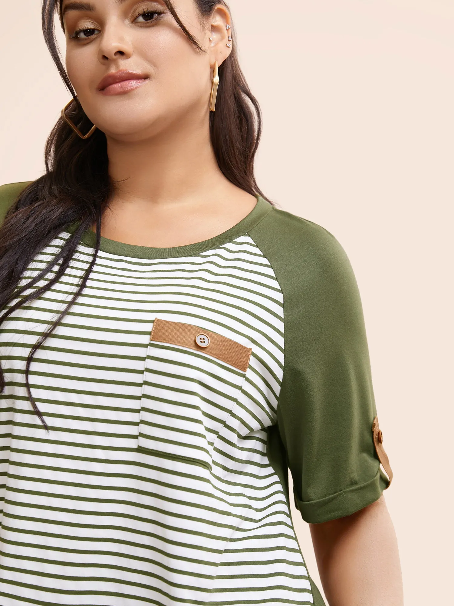 Striped Contrast Patched Pocket Roll Raglan Sleeve T-shirt sold by Bloomchic product image thumbnail 3