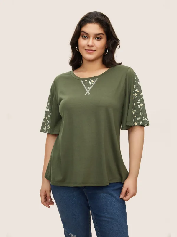 Ditsy Floral Patchwork Round Neck T-shirt sold by Bloomchic