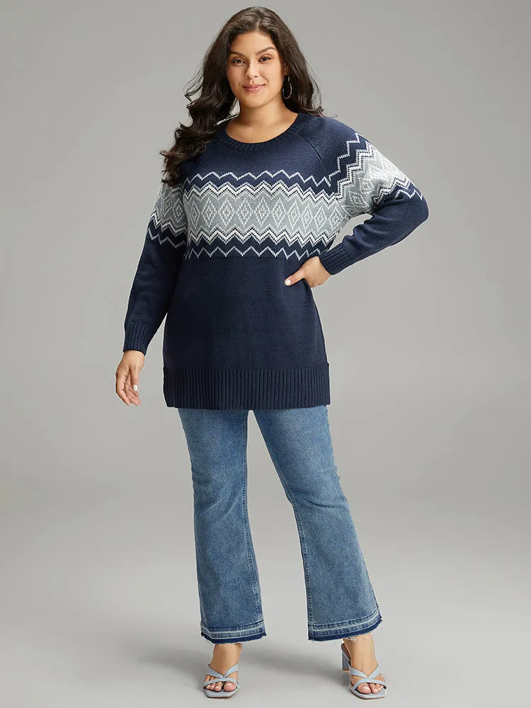 Geo Raglan Sleeve Elastic Hem Pullover sold by Bloomchic product image thumbnail 3