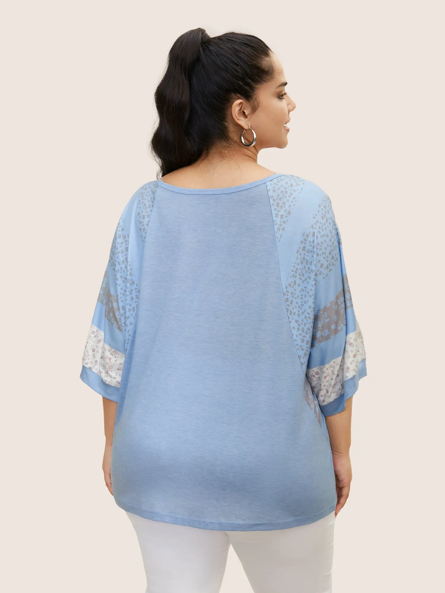 Bandana Print Patchwork Raglan Sleeve T-shirt sold by Bloomchic product image thumbnail 4