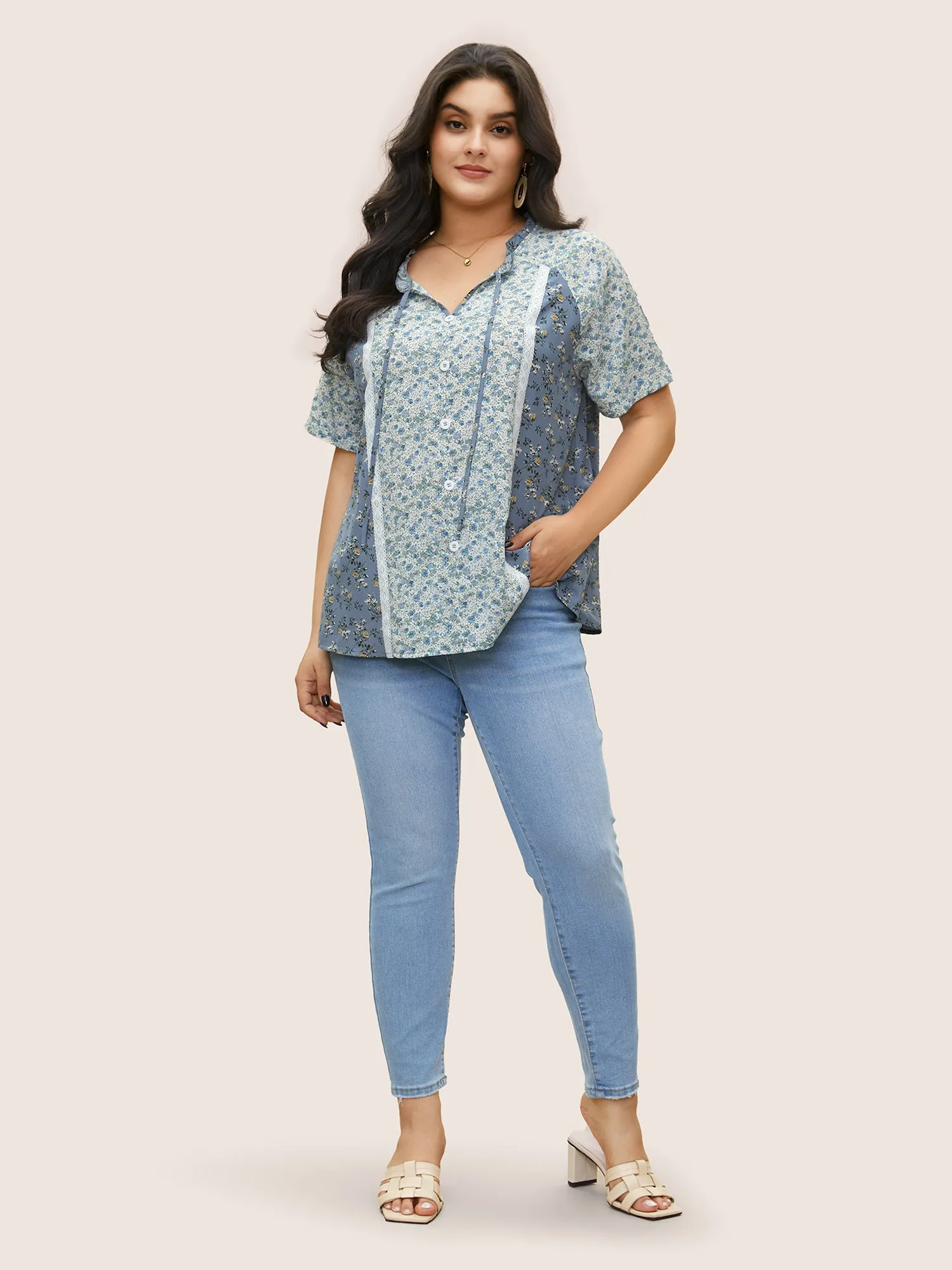 Ditsy Floral Ruffles Lace Patchwork Ties Blouse sold by Bloomchic product image thumbnail 3