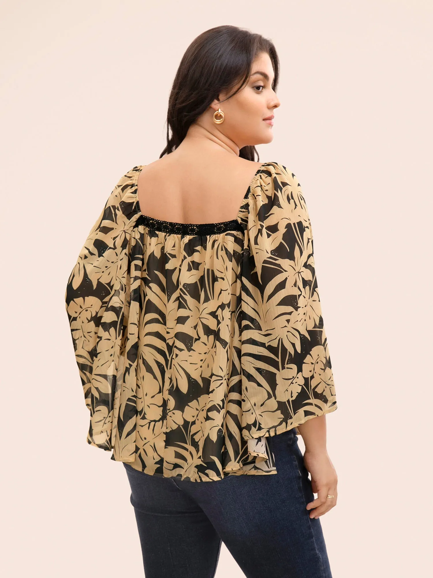 Silhouette Floral Print Batwing Sleeve Contrast Webbing Blouse sold by Bloomchic product image thumbnail 5