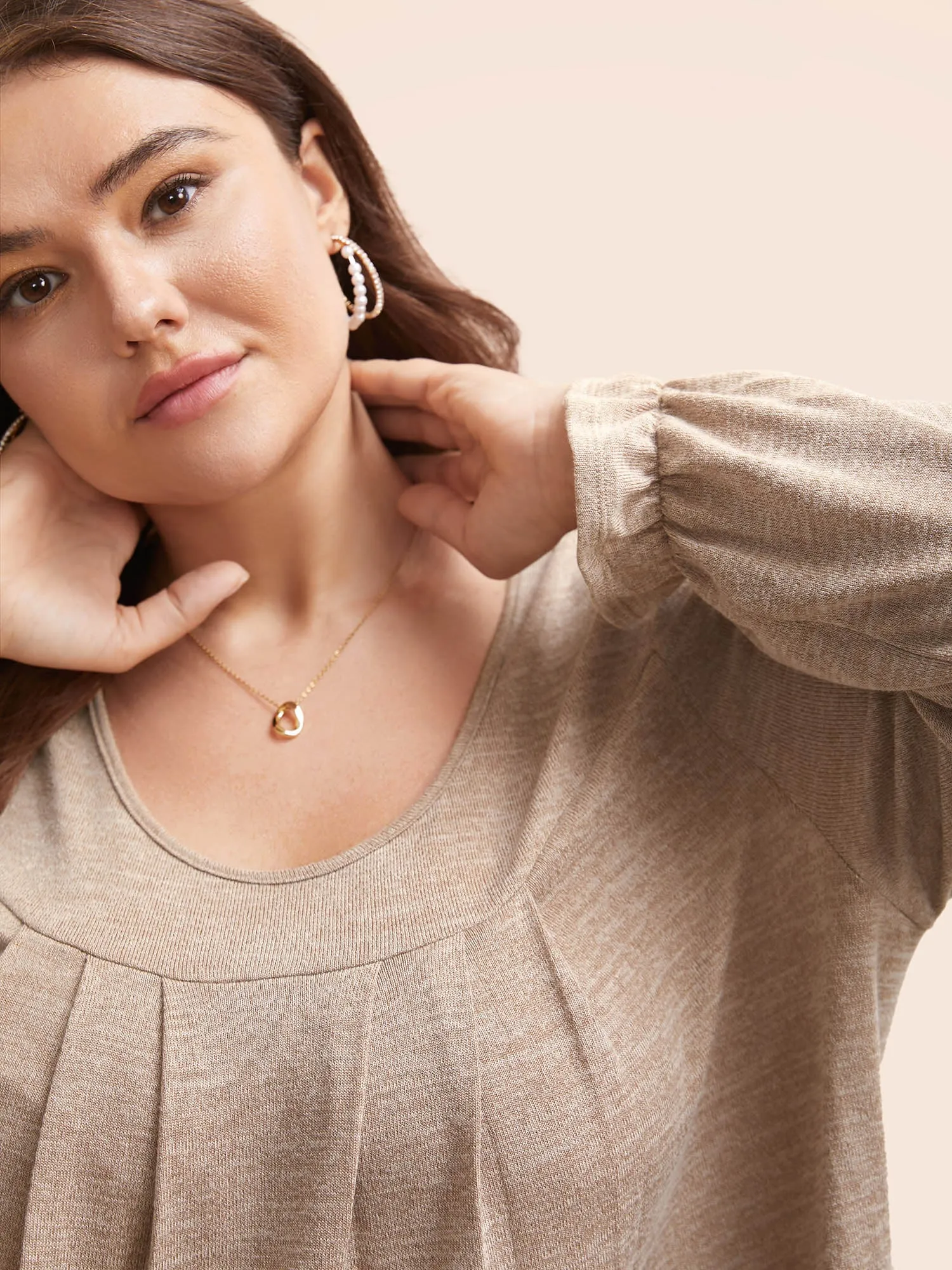 Round Neck Heather Pleated T-shirt sold by Bloomchic product image thumbnail 5