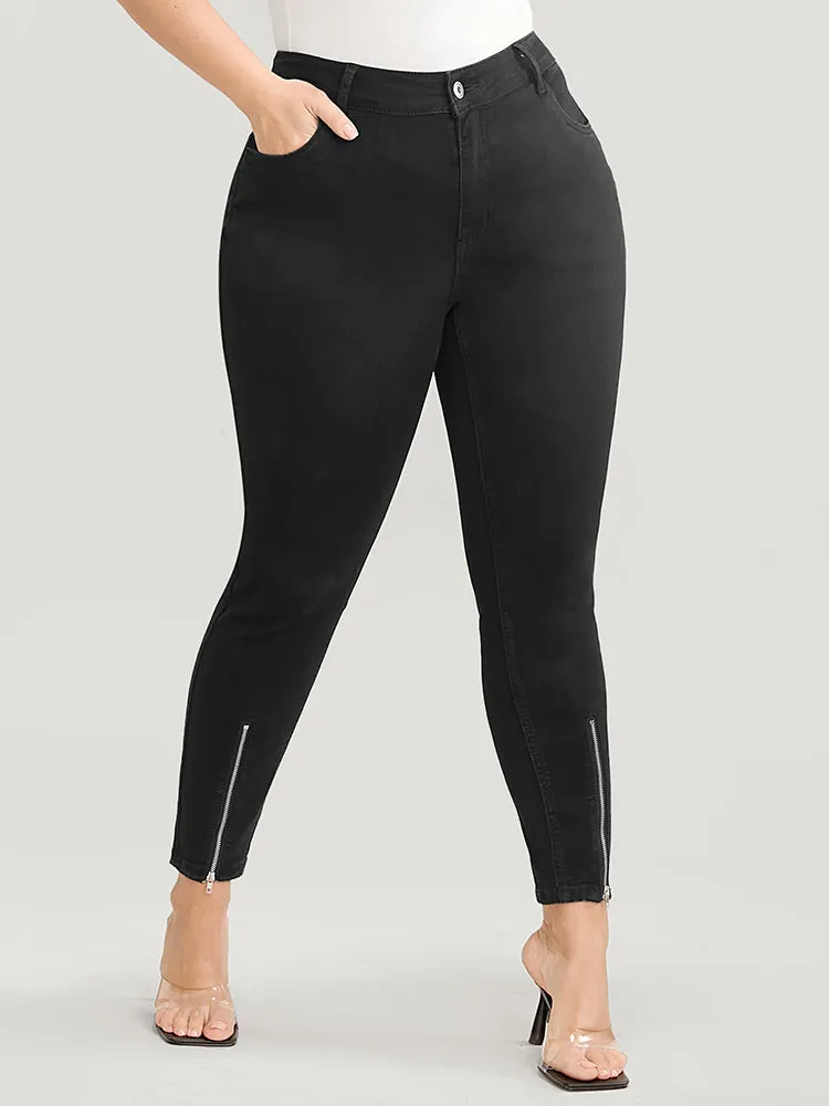 Moderately Stretchy High Rise Dark Wash Zipper Hem Jeans sold by Bloomchic product image thumbnail 4