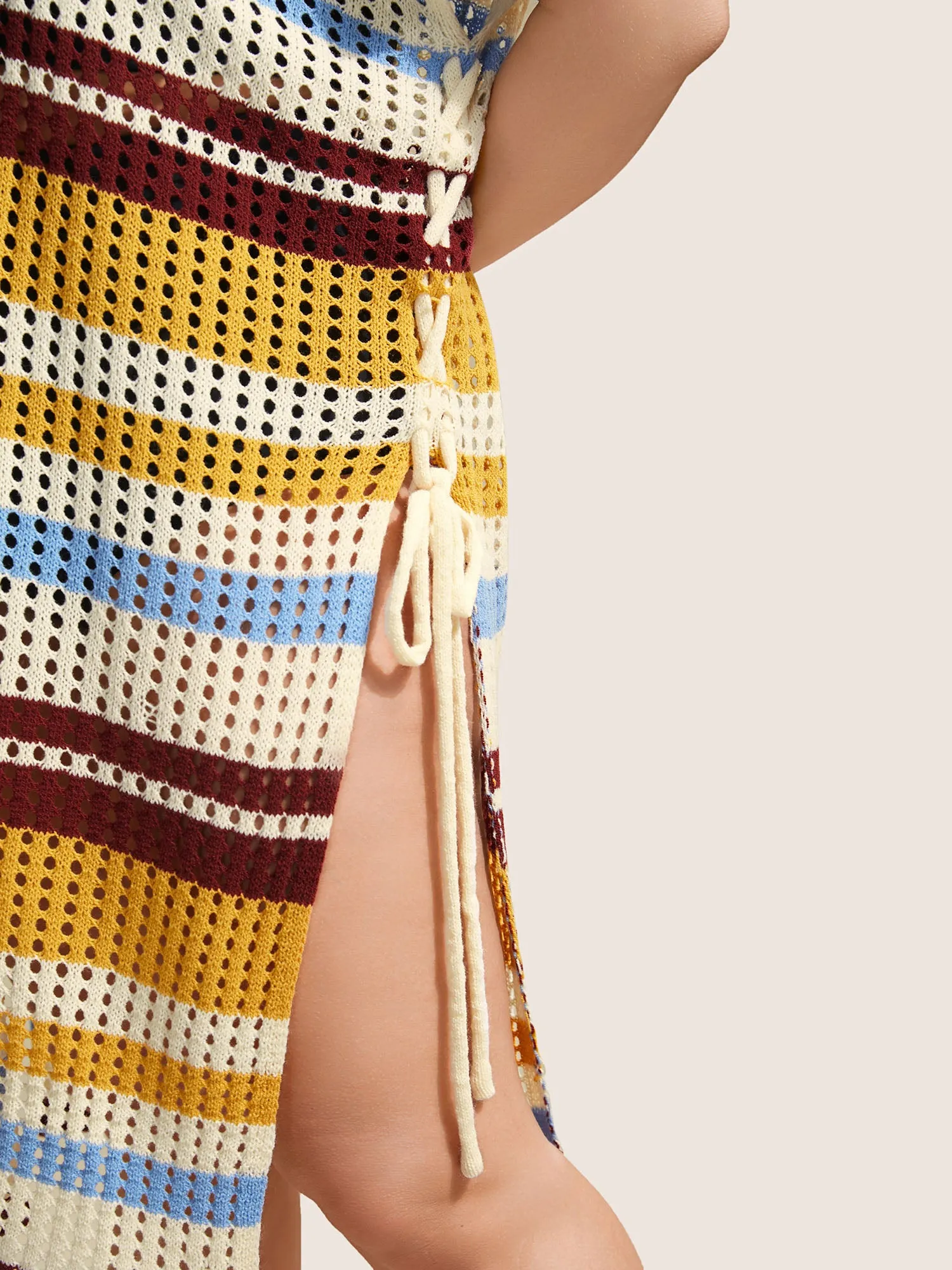 Contrast Hollow Out Ties Batwing Sleeve Swim Cover Up sold by Bloomchic product image thumbnail 4