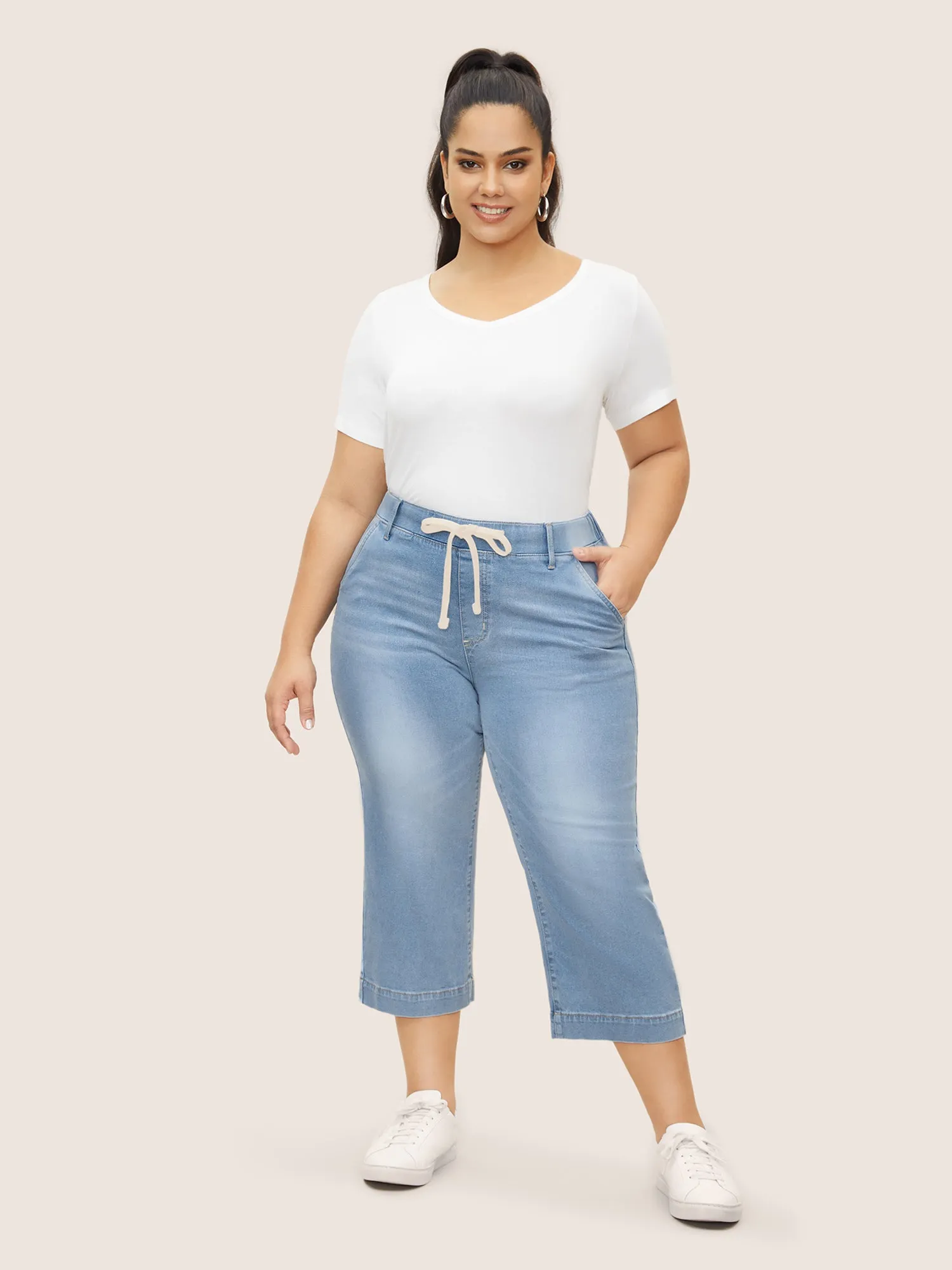 Light Wash Drawstring Straight Leg Jeans sold by Bloomchic product image thumbnail 2