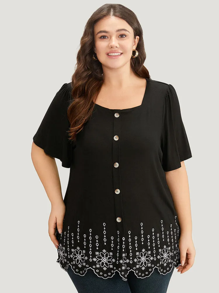 Embroidered Button Detail Scalloped Trim T-shirt sold by Bloomchic product image thumbnail 5