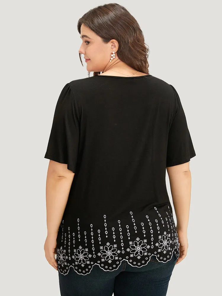 Embroidered Button Detail Scalloped Trim T-shirt sold by Bloomchic product image thumbnail 2