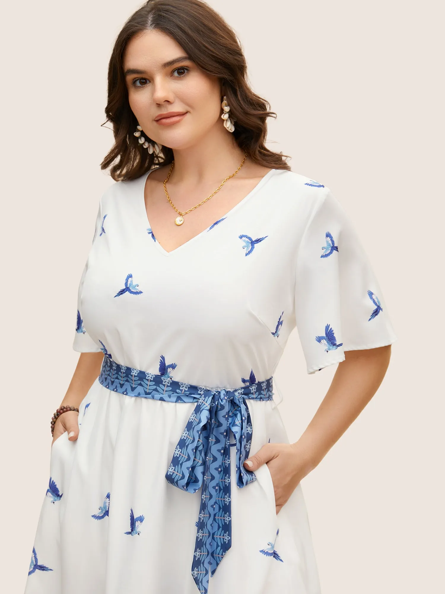 V Neck Tropical Print Ruffle Sleeve Maxi Dress sold by Bloomchic product image thumbnail 4