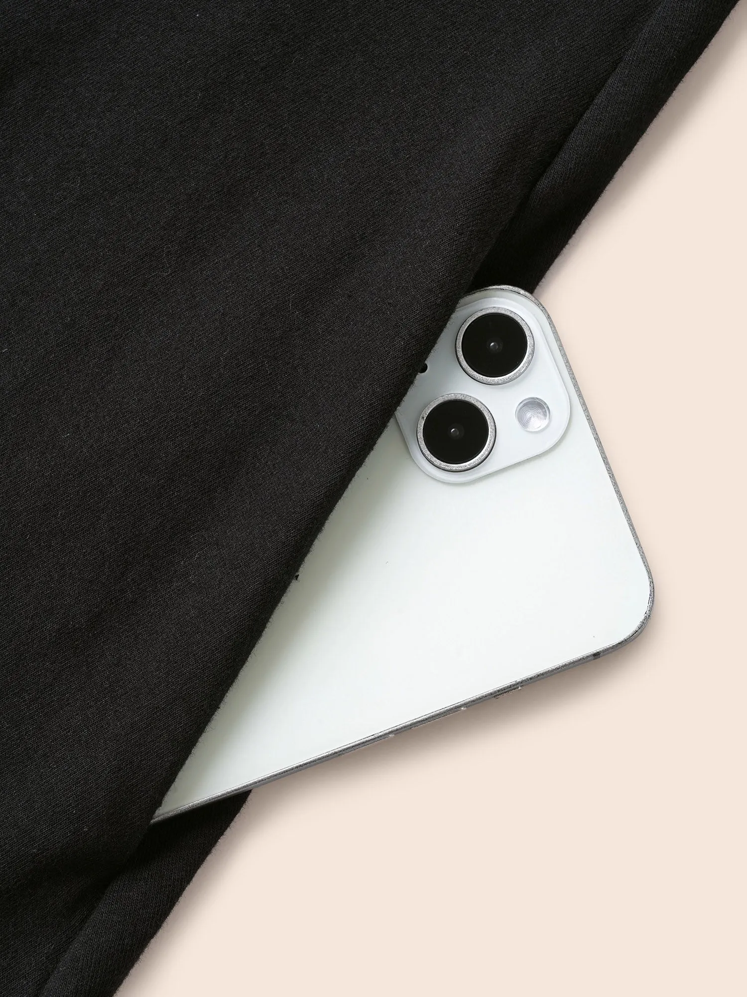 Geometric Patchwork Mesh Pocket T-shirt sold by Bloomchic product image thumbnail 5