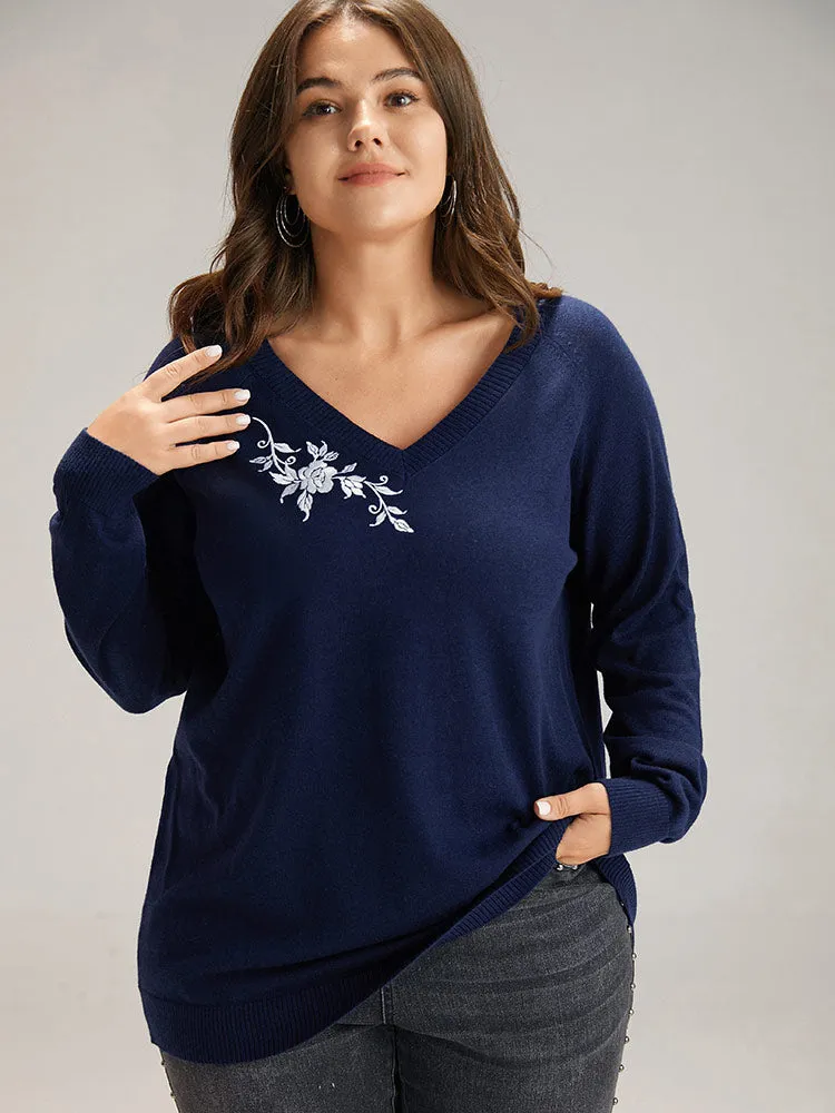 Supersoft Essentials Floral Embroidered Pullover sold by Bloomchic product image thumbnail 4