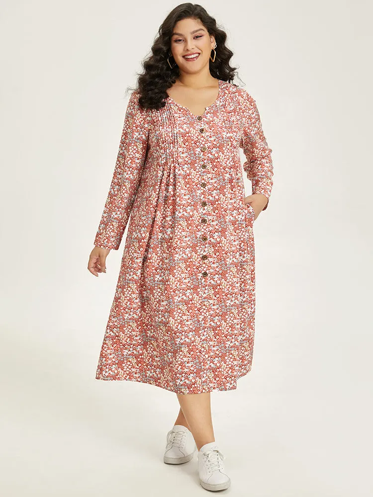 Ditsy Floral Notched Pocket Button Detail Dress sold by Bloomchic product image thumbnail 4