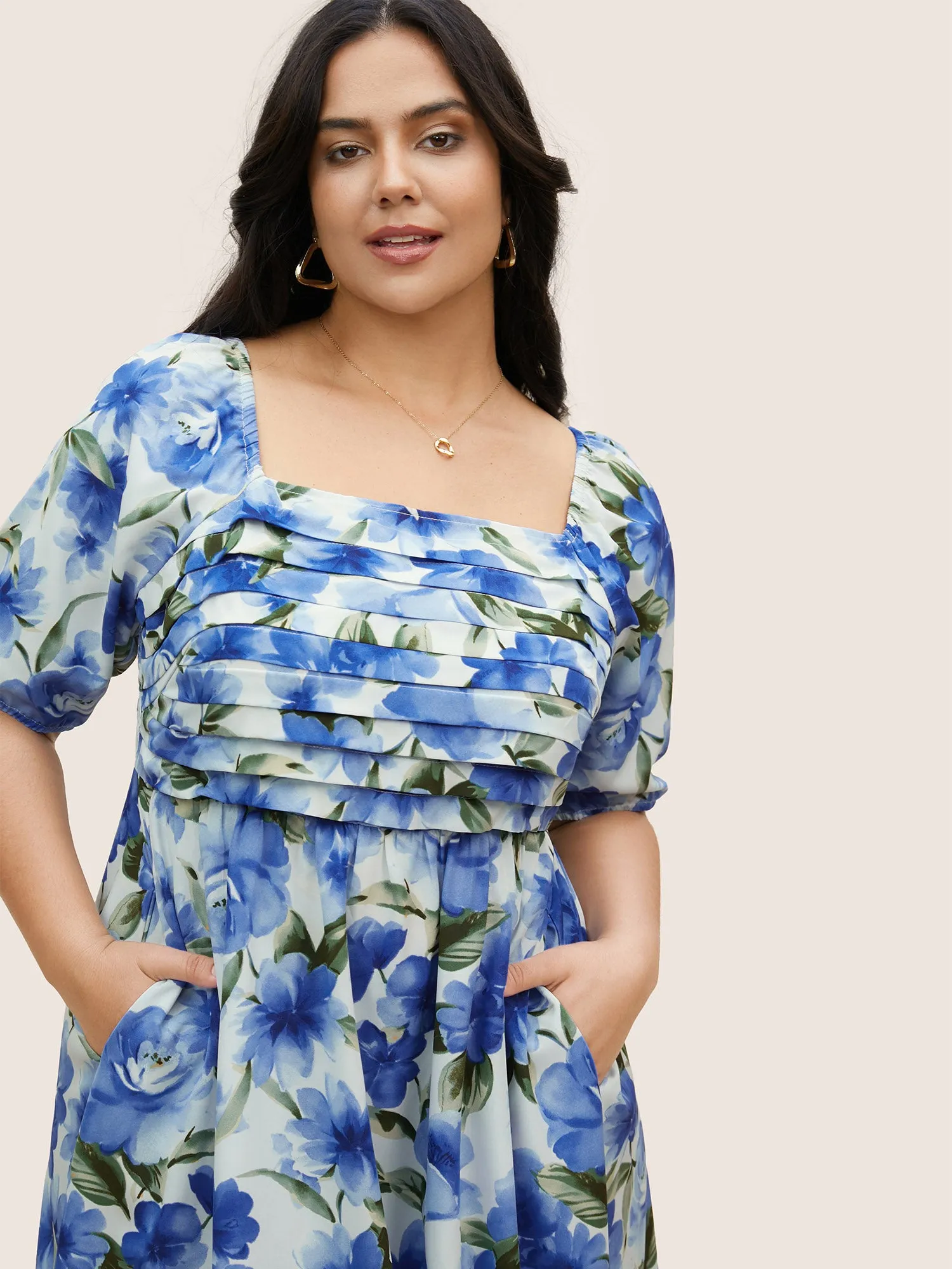 Square Neck Floral Print Pleated Dress sold by Bloomchic product image thumbnail 4