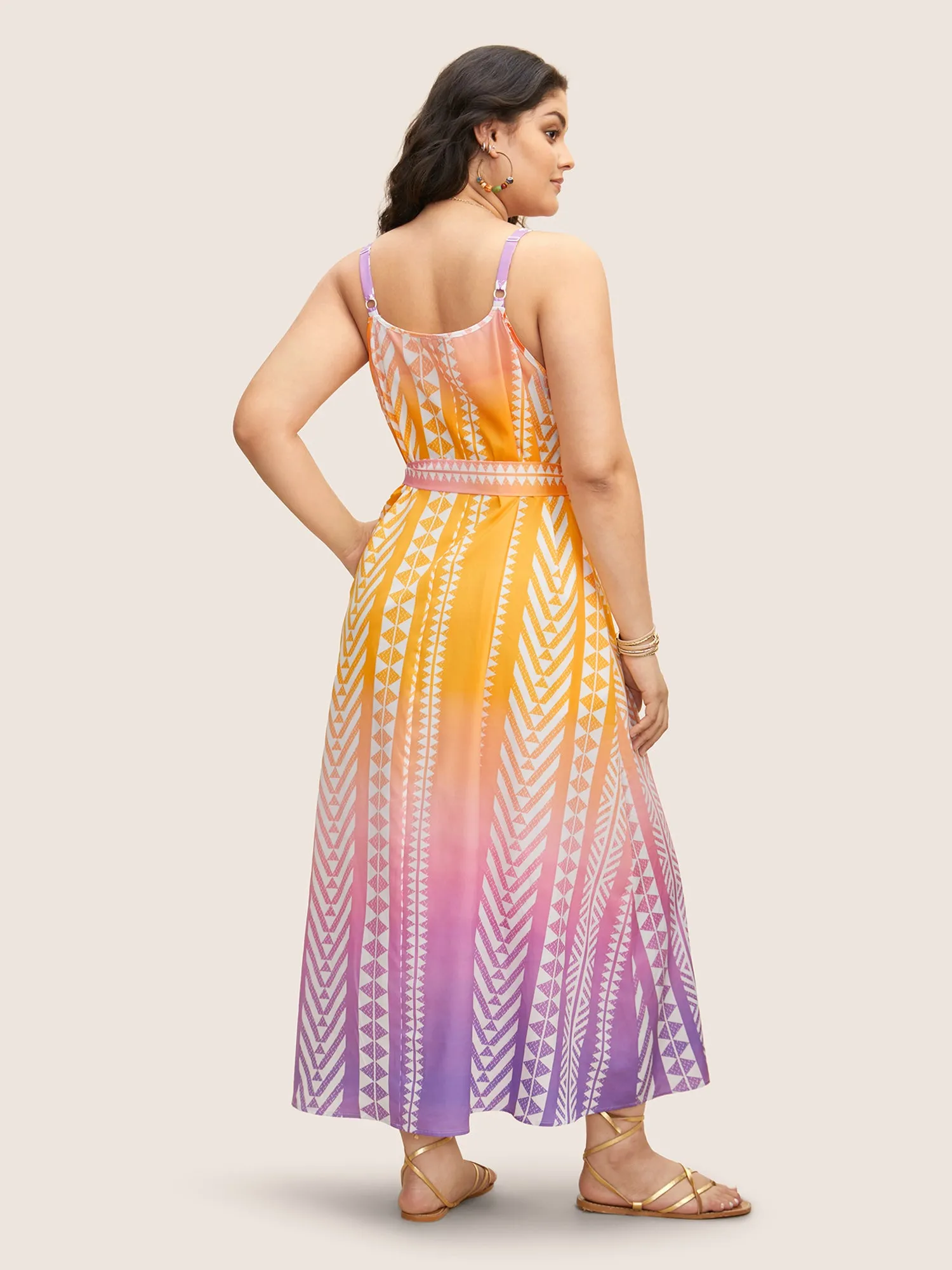 Ombre Contrast Geometric Belted Maxi Dress sold by Bloomchic product image thumbnail 4