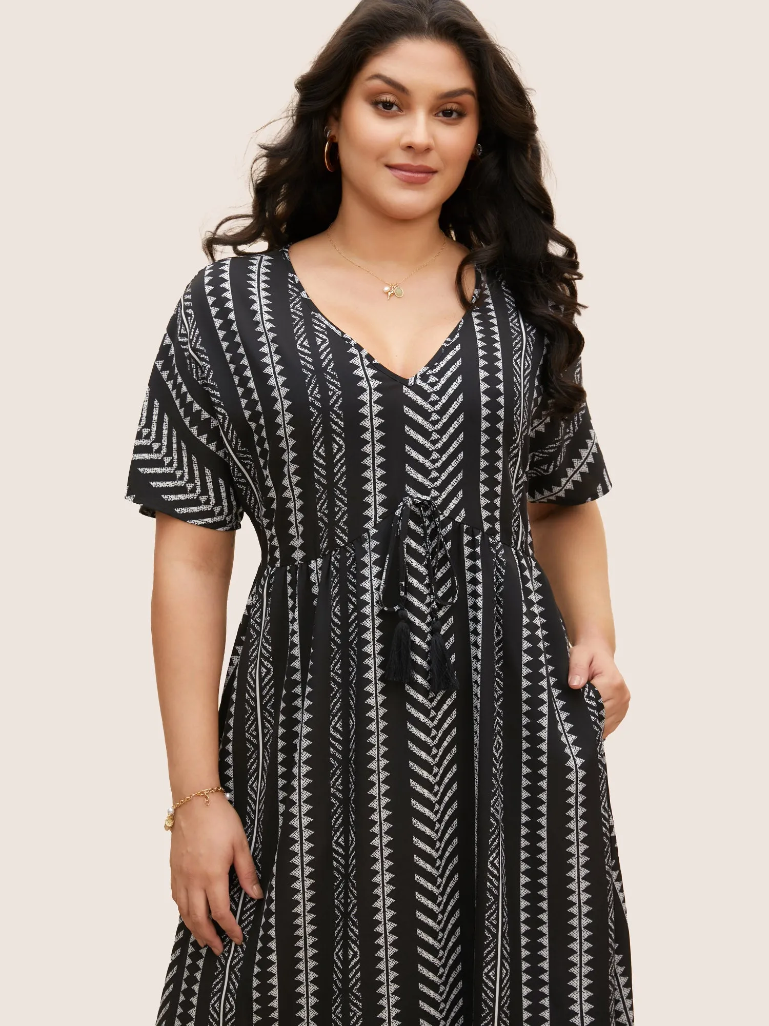 Bandana Striped Dolman Sleeve Midi Dress sold by Bloomchic product image thumbnail 2
