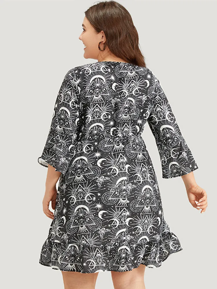 Halloween Moon & Star Lace Up Pocket Bell Sleeve Dress sold by Bloomchic product image thumbnail 5