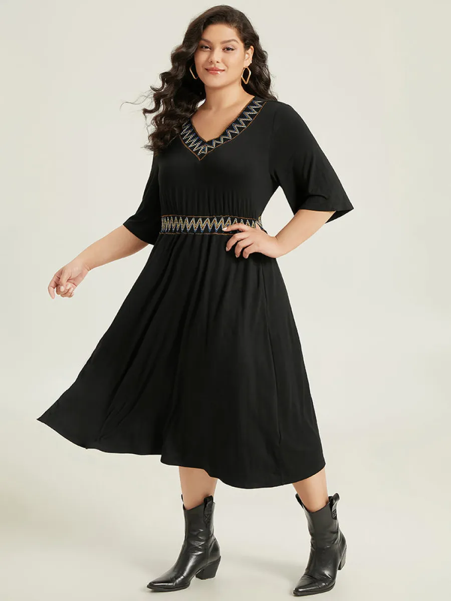 Supersoft Essentials Geometric Contrast Webbing Dress sold by Bloomchic