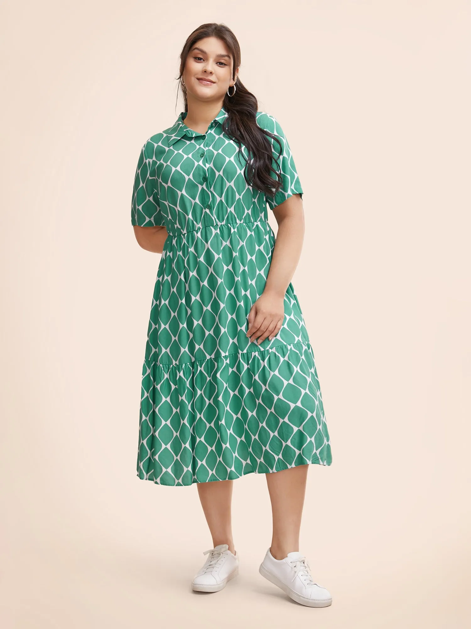 Geometric Tiered Elastic Waist Midi Shirt Dress sold by Bloomchic product image thumbnail 2