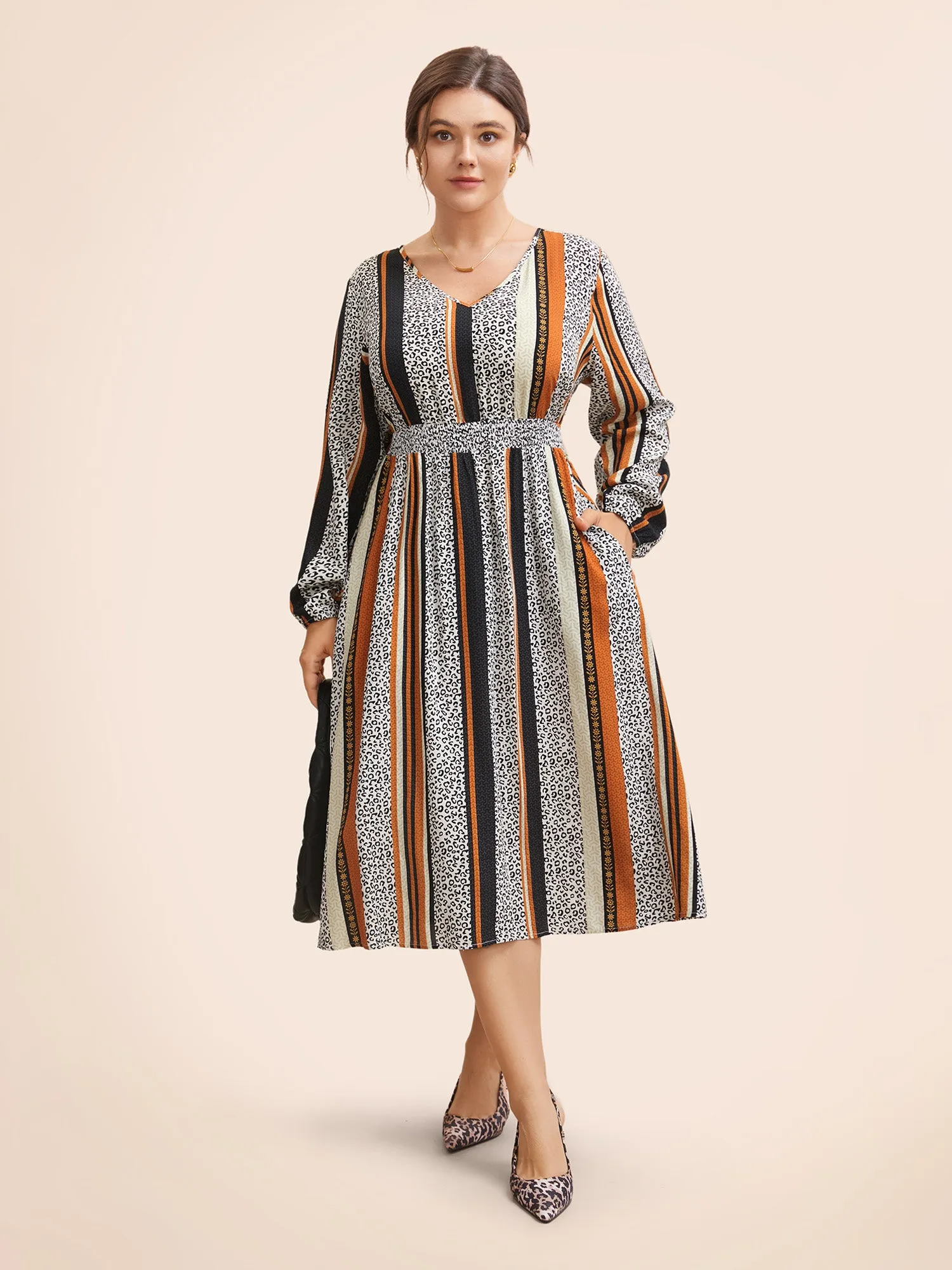 V Neck Leopard Print Patchwork Contrast Dress sold by Bloomchic product image thumbnail 3