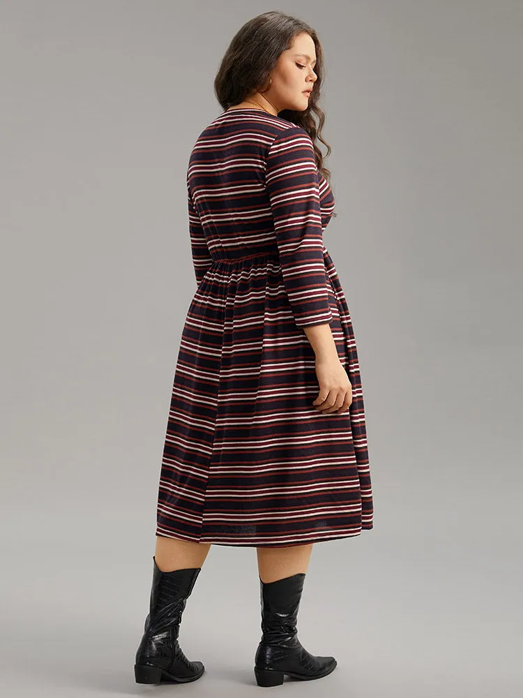 Striped Print Round Neck Pocket Elastic Waist Dress sold by Bloomchic product image thumbnail 3