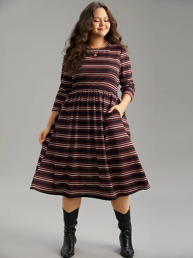 Striped Print Round Neck Pocket Elastic Waist Dress sold by Bloomchic product image thumbnail 5