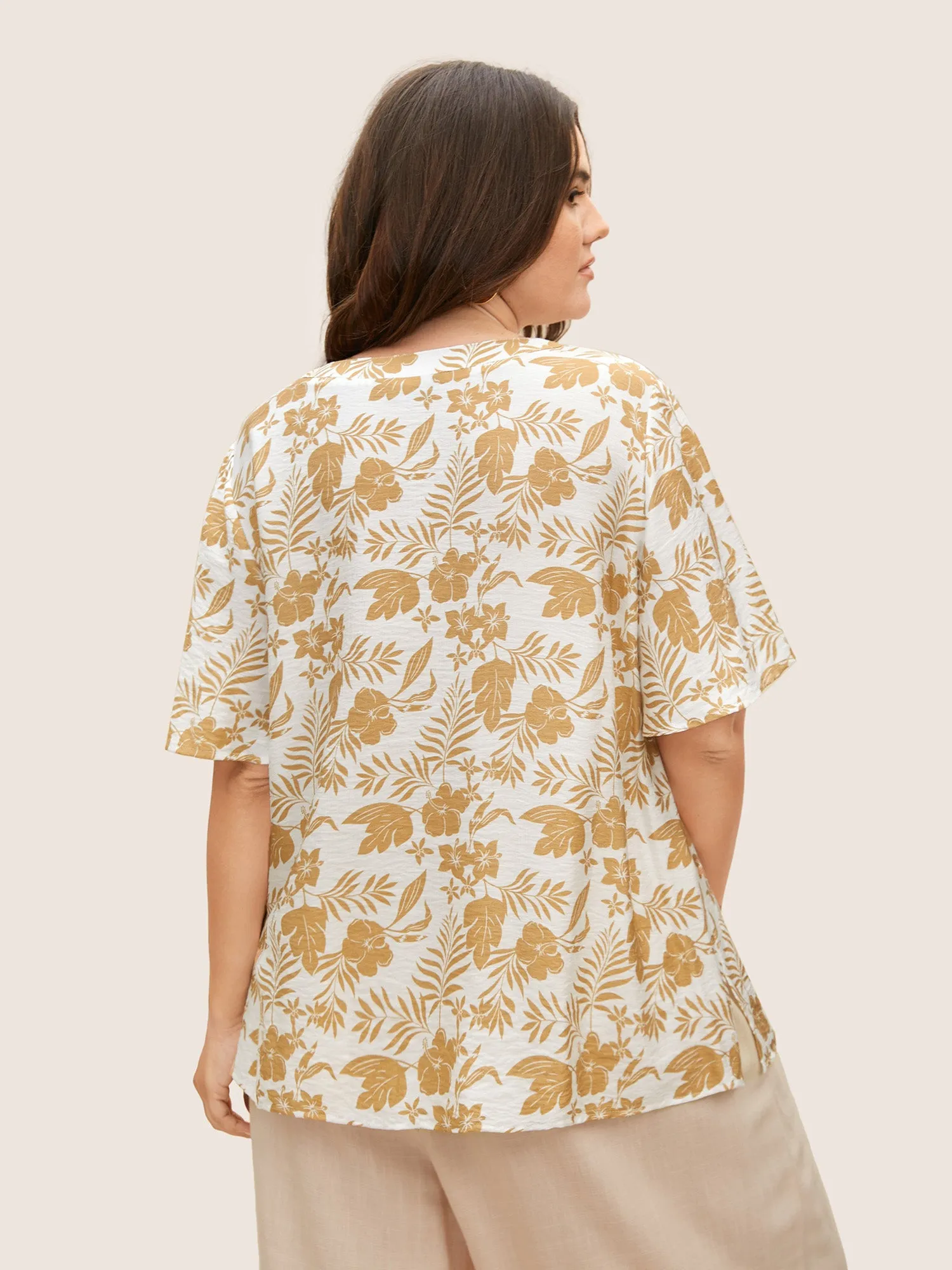 Cotton Linen Floral Notched Collar Shirred Blouse sold by Bloomchic product image thumbnail 4