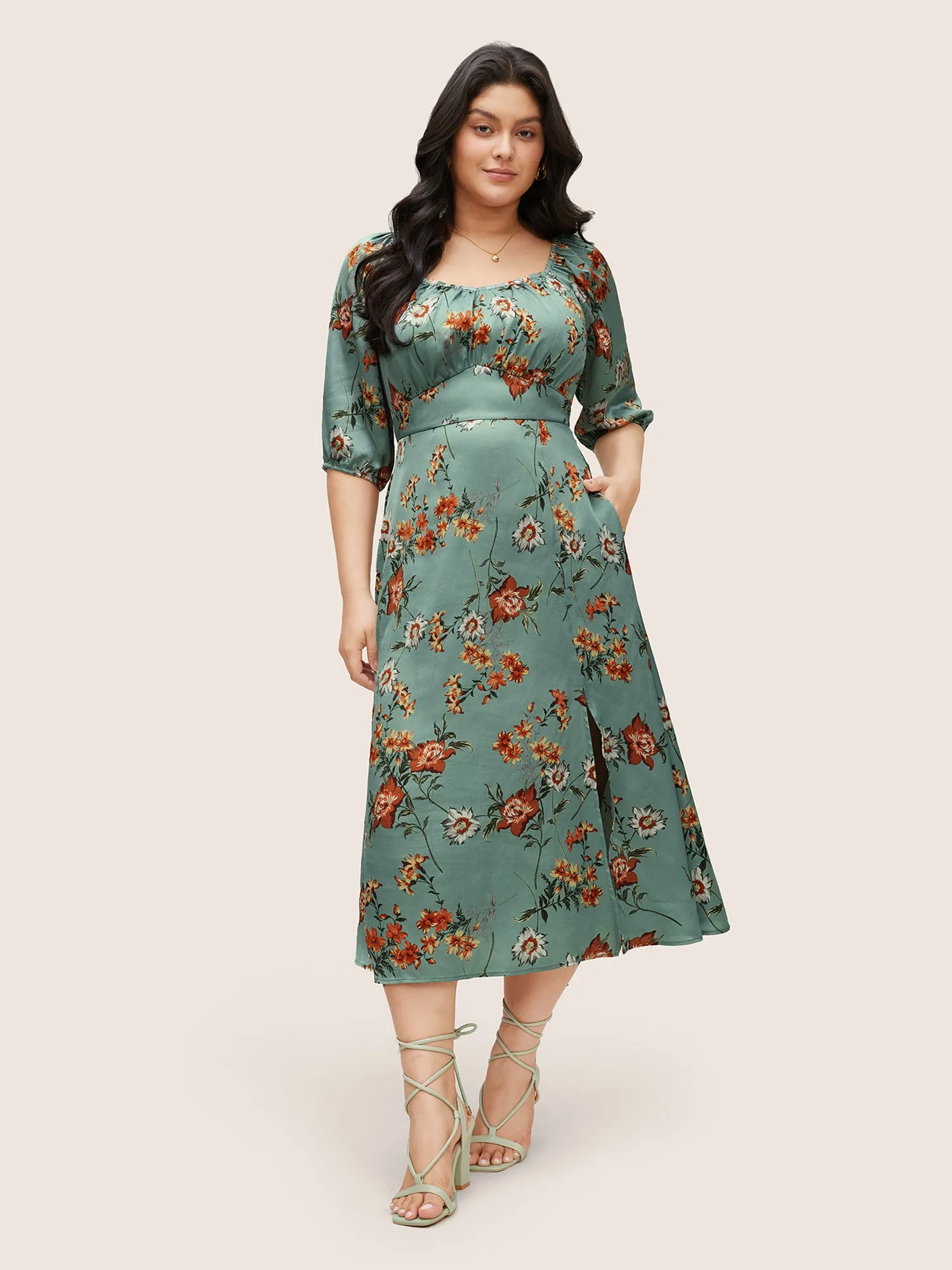 Floral Elastic Waist Gathered Split Front Dress sold by Bloomchic product image thumbnail 4