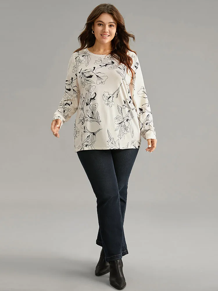 Crew Neck Silhouette Floral Print Basic T-shirt sold by Bloomchic product image thumbnail 4