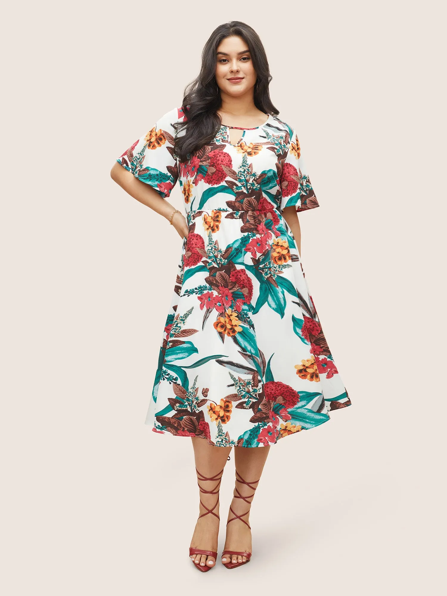Floral Print Keyhole Pocket Ruffle Sleeve Dress sold by Bloomchic product image thumbnail 2