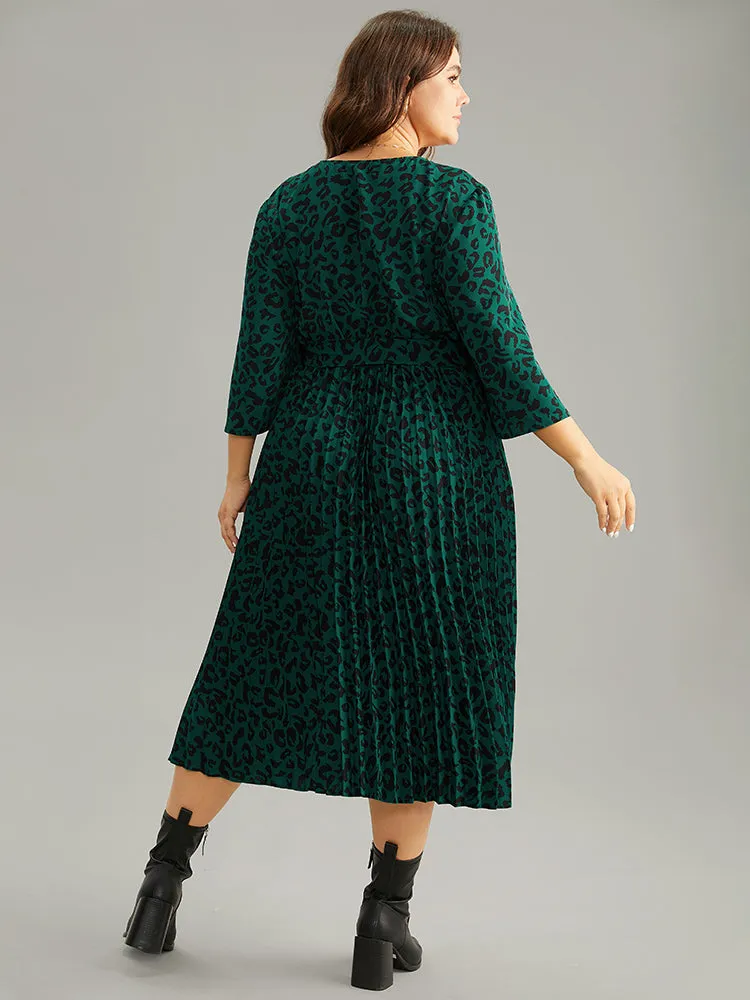 Leopard Wrap Elastic Waist Pleated Belted Dress sold by Bloomchic product image thumbnail 3