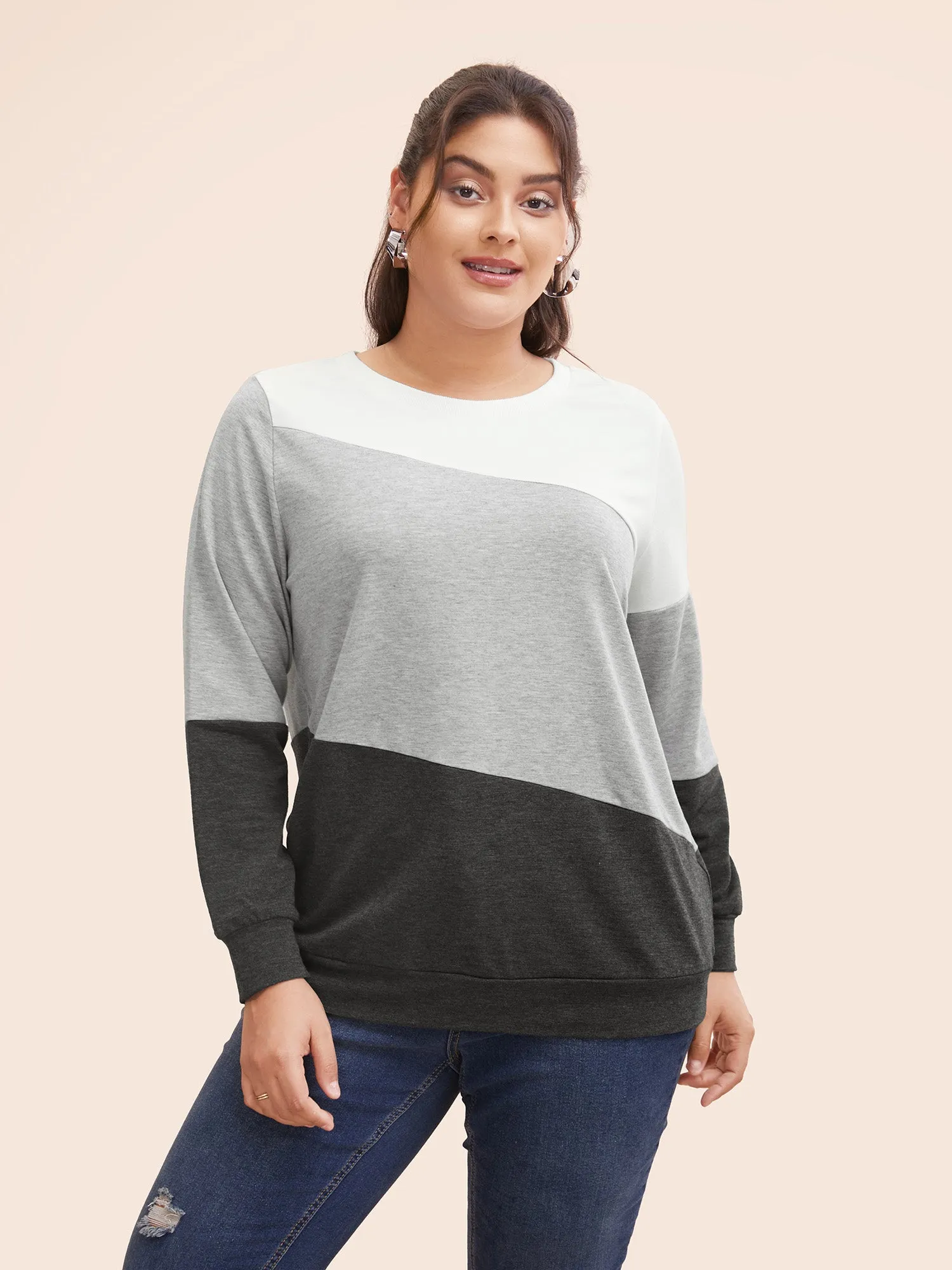 Crew Neck Colorblock Contrast Sweatshirt sold by Bloomchic
