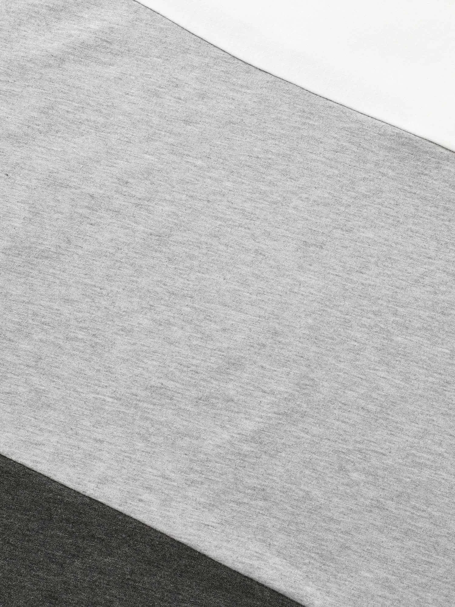 Crew Neck Colorblock Contrast Sweatshirt sold by Bloomchic product image thumbnail 5