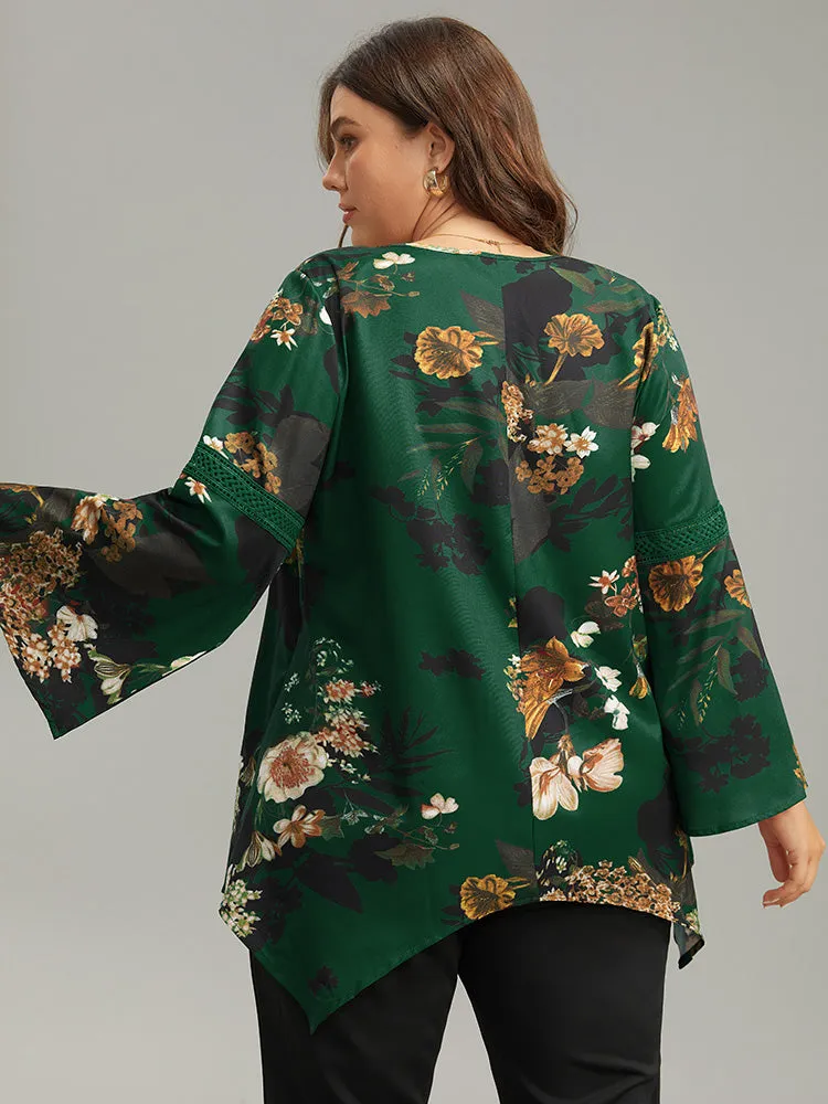 Floral Lace Panel V Neck Hanky Hem Blouse sold by Bloomchic product image thumbnail 5