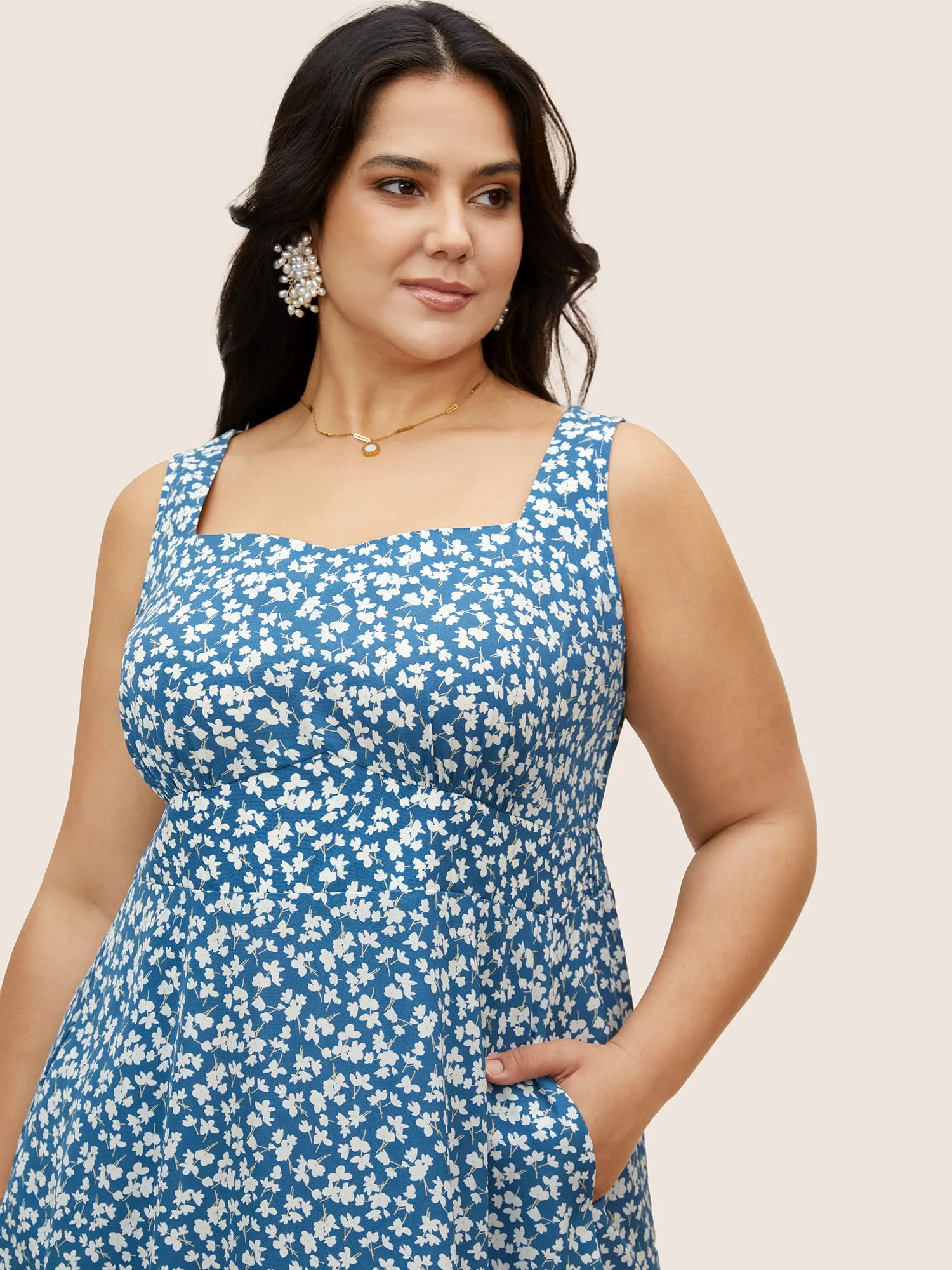 Square Neck Ditsy Floral Shirred Dress sold by Bloomchic product image thumbnail 2