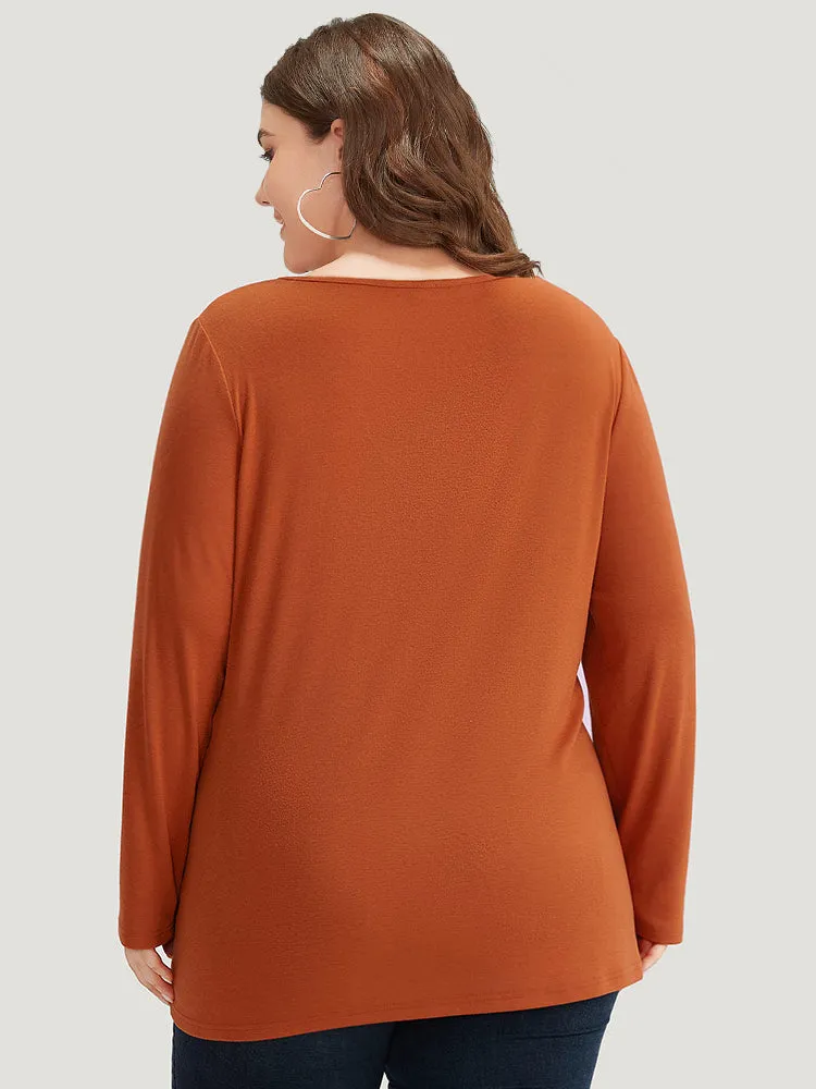 Lace Panel V Neck T-shirt sold by Bloomchic product image thumbnail 2