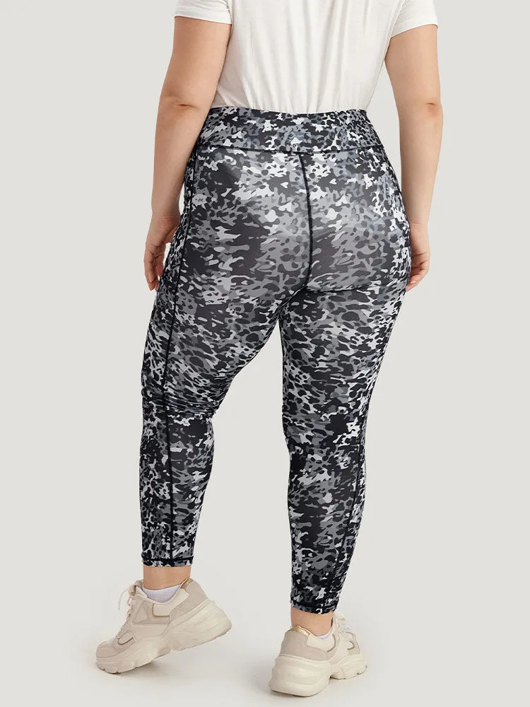 Camo Print Skinny Pocket Wideband Waist Leggings sold by Bloomchic product image thumbnail 5