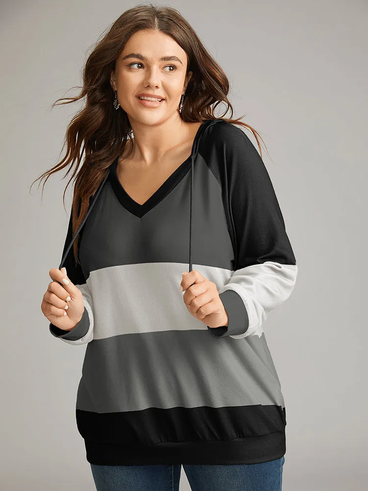 Colorblock Contrast Hooded Drawstring Sweatshirt sold by Bloomchic
