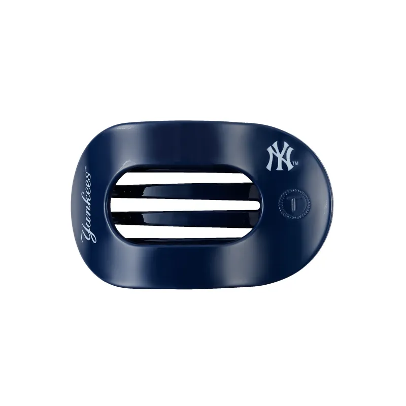 New York Yankees Medium Flat Round Hair Clip sold by TELETIES