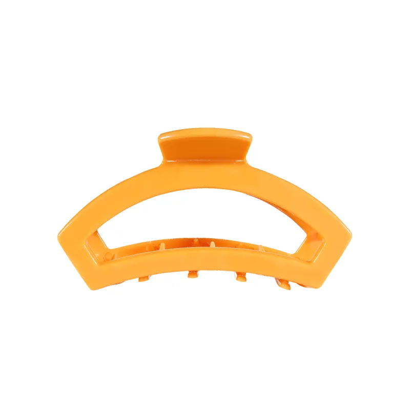 Open Mango for it! Small Claw Hair Clip sold by TELETIES