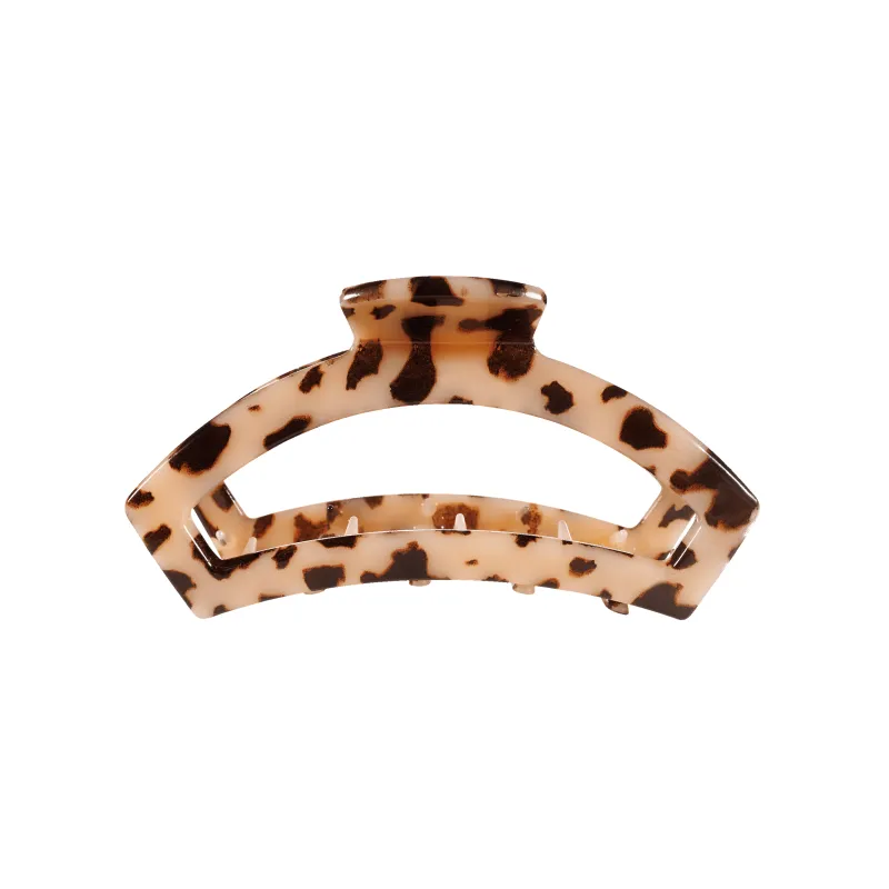 Open Blonde Tortoise Medium Claw Hair Clip sold by TELETIES