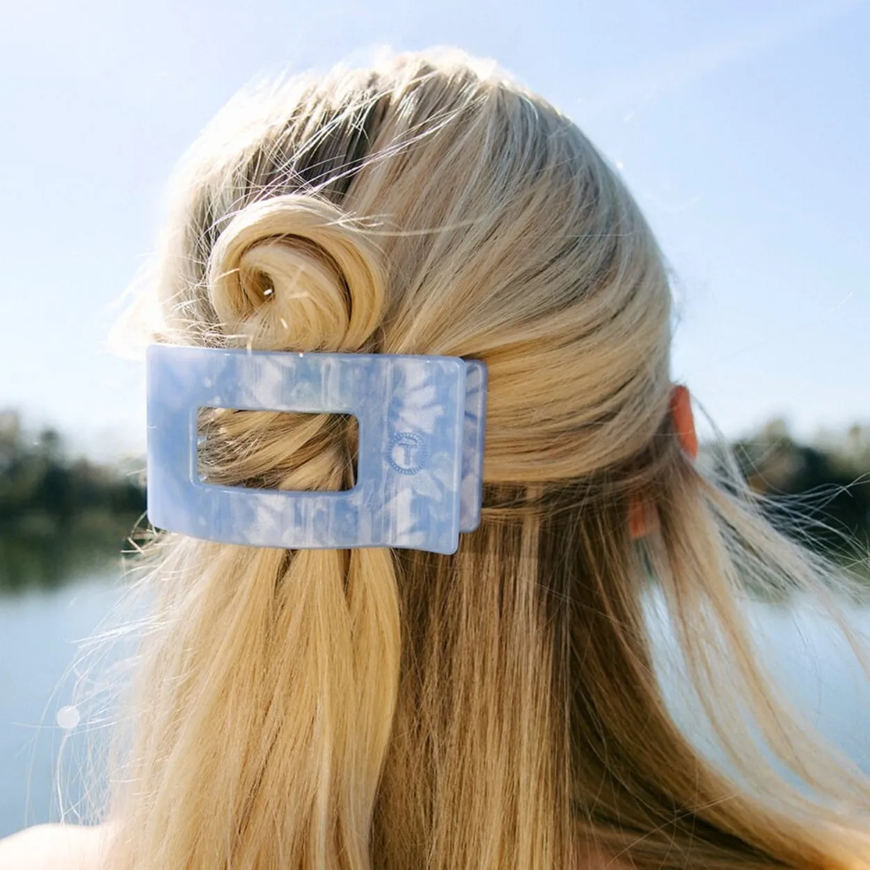 Blue Lagoon Medium Flat Rectangle Hair Clip sold by TELETIES product image thumbnail 4