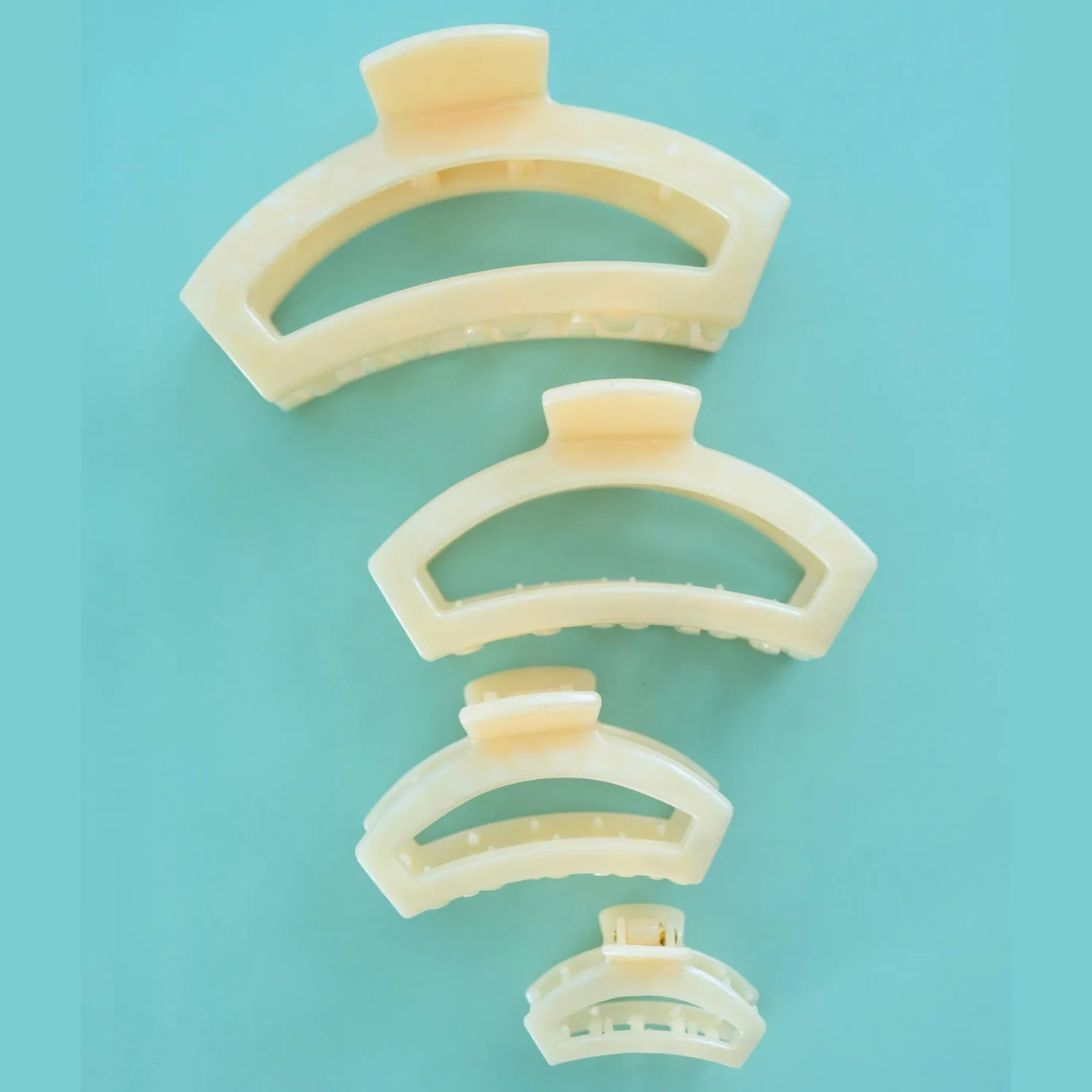 Open Soft Surf Small Hair Clip sold by TELETIES product image thumbnail 4