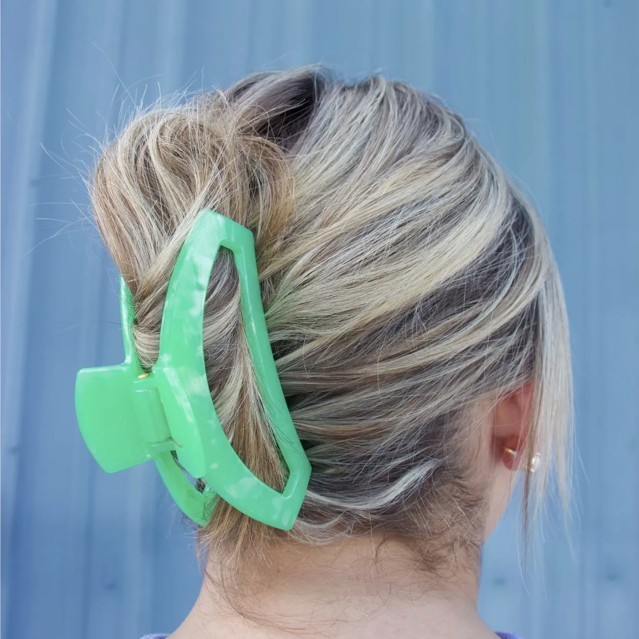 Open Spring Splash Large Hair Clip sold by TELETIES product image thumbnail 3