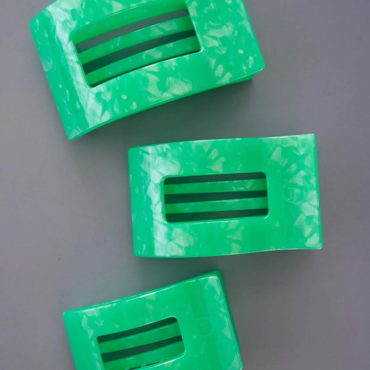 Spring Splash Medium Flat Rectangle Hair Clip sold by TELETIES product image thumbnail 5