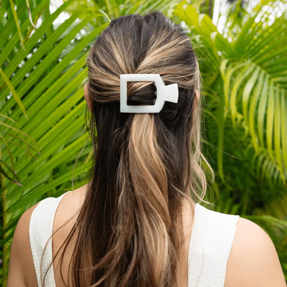 Coconut White Flat Clip Bundle sold by TELETIES product image thumbnail 2