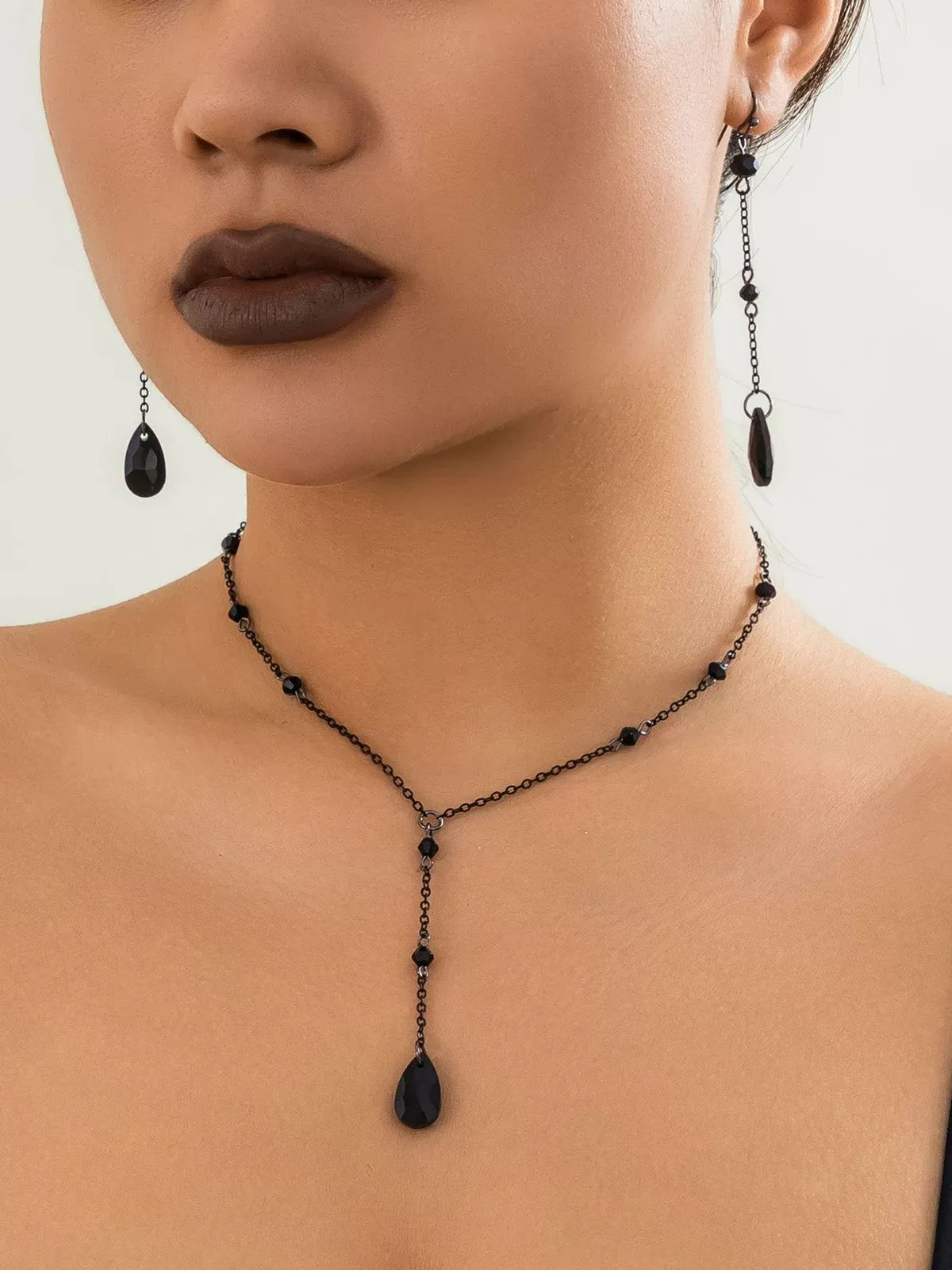 Vintage Teardrop Chain Punk Earrings & Necklace sold by Retro Stage product image thumbnail 4