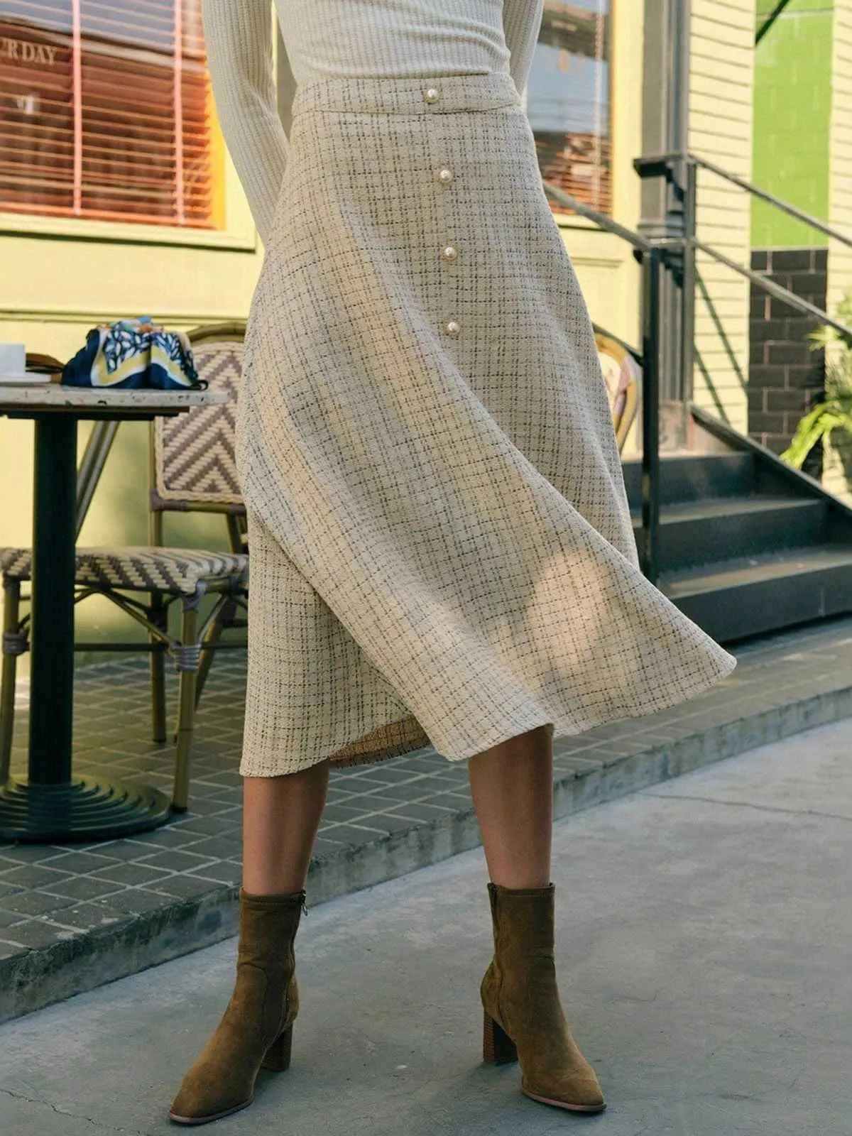 Beige 1940s Pearl Button Plaid Tweed A-Line Skirt sold by Retro Stage product image thumbnail 3